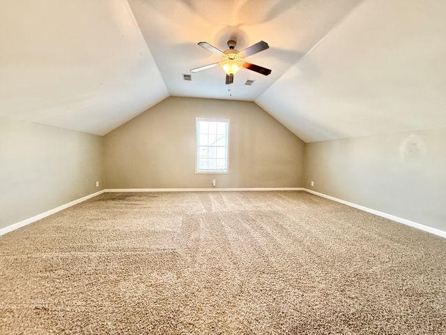 1337 Loren Cir, Clarksville, TN 37042