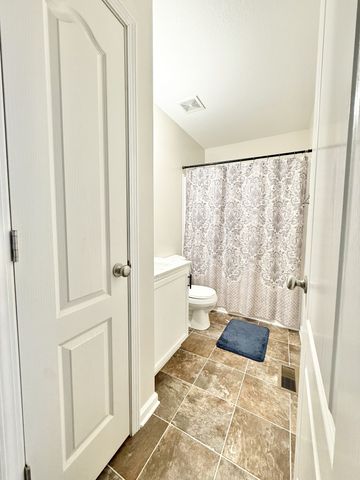 1337 Loren Cir, Clarksville, TN 37042