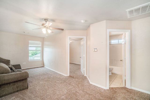 542 Mast Court, Crowley, TX 76036