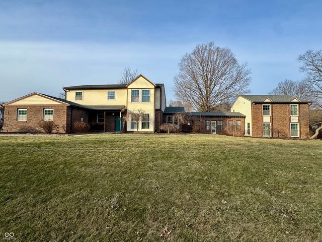 401 San Carlos Drive, Greenwood, IN 46142