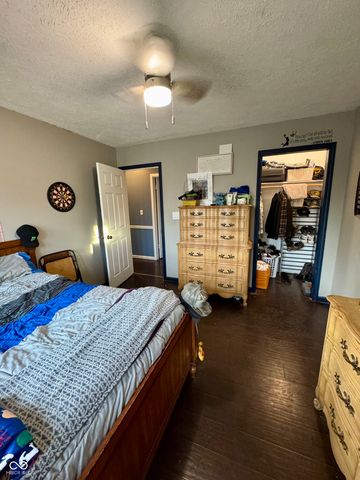 401 San Carlos Drive, Greenwood, IN 46142