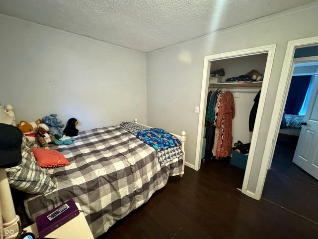 401 San Carlos Drive, Greenwood, IN 46142