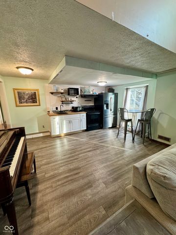 401 San Carlos Drive, Greenwood, IN 46142