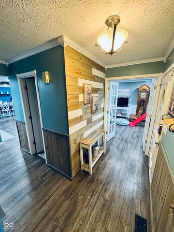 401 San Carlos Drive, Greenwood, IN 46142