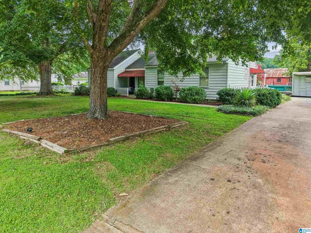 8013 S VALLEY ROAD, Pinson, AL 35126