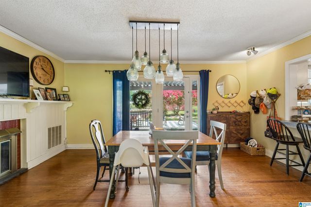 8013 S VALLEY ROAD, Pinson, AL 35126