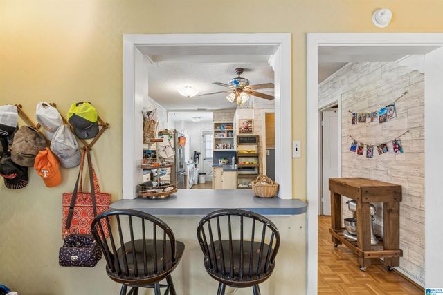 8013 S VALLEY ROAD, Pinson, AL 35126