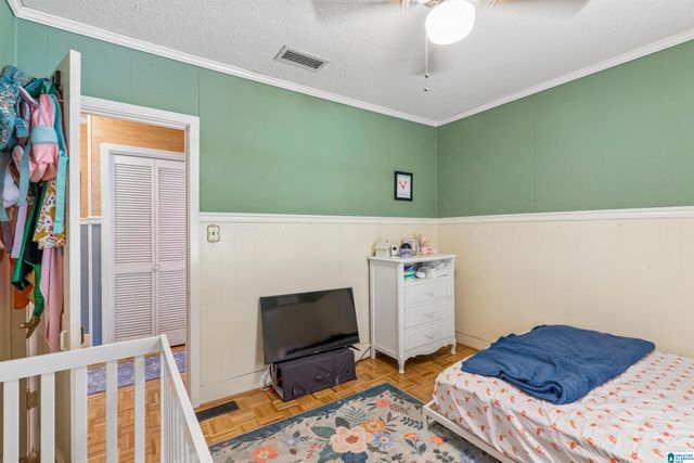 8013 S VALLEY ROAD, Pinson, AL 35126
