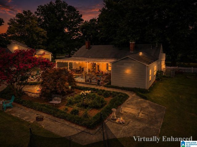 8013 S VALLEY ROAD, Pinson, AL 35126
