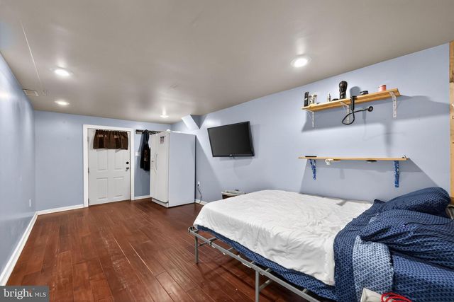 140 LAUREBA AVE, Stratford, NJ 08084