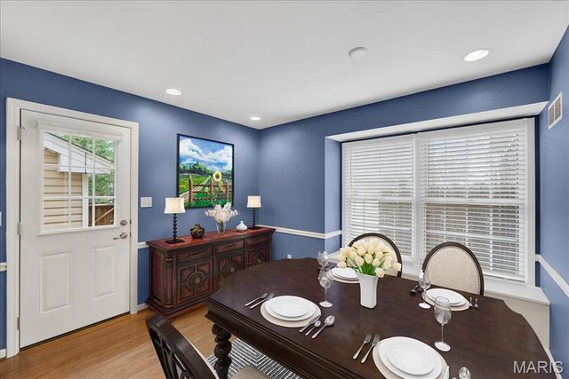 1038 Brooksgate Manor Drive, Kirkwood, MO 63122