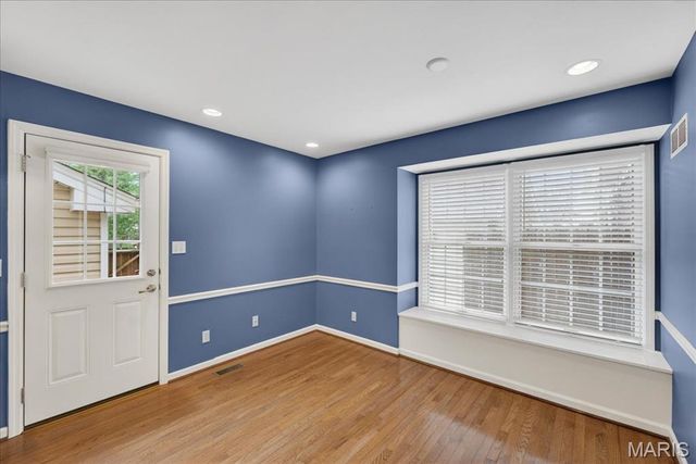 1038 Brooksgate Manor Drive, Kirkwood, MO 63122