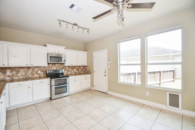 16843 Mammoth Springs Drive, Houston, TX 77095