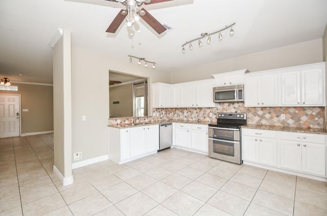 16843 Mammoth Springs Drive, Houston, TX 77095