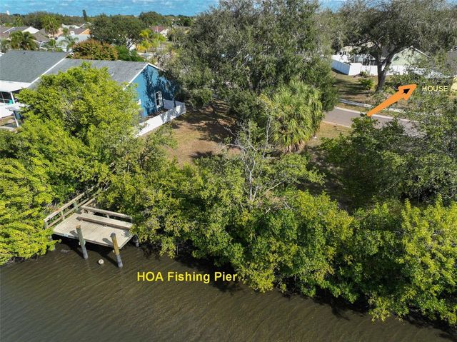 219 ISLAND WATER WAY, Apollo Beach, FL 33572