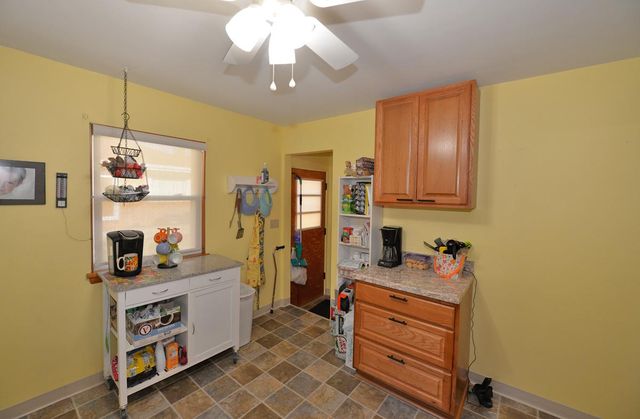 934 Illinois STREET, Racine, WI 53405