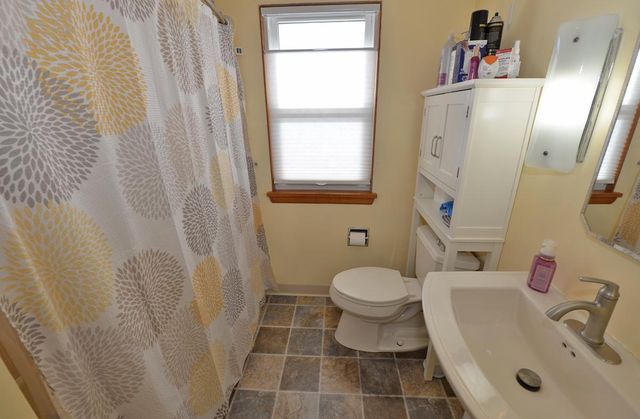 934 Illinois STREET, Racine, WI 53405