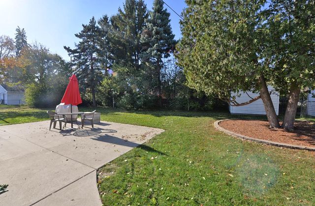 934 Illinois STREET, Racine, WI 53405