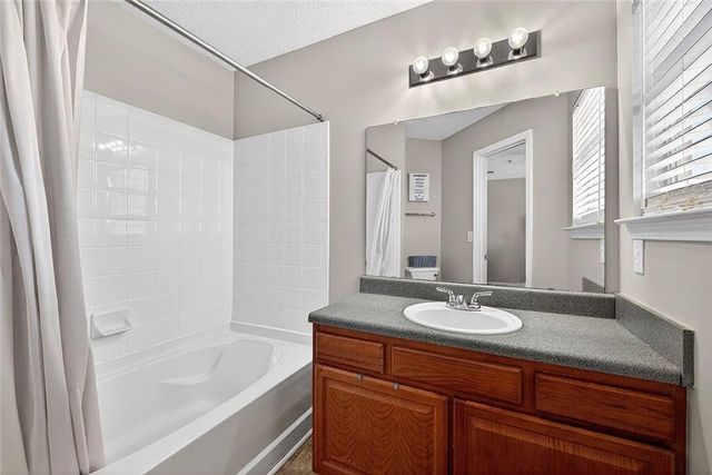 100 Hawkeye Lane NW, Conyers, GA 30012