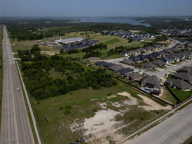 6801 Lake Country Drive, Fort Worth, TX 76179