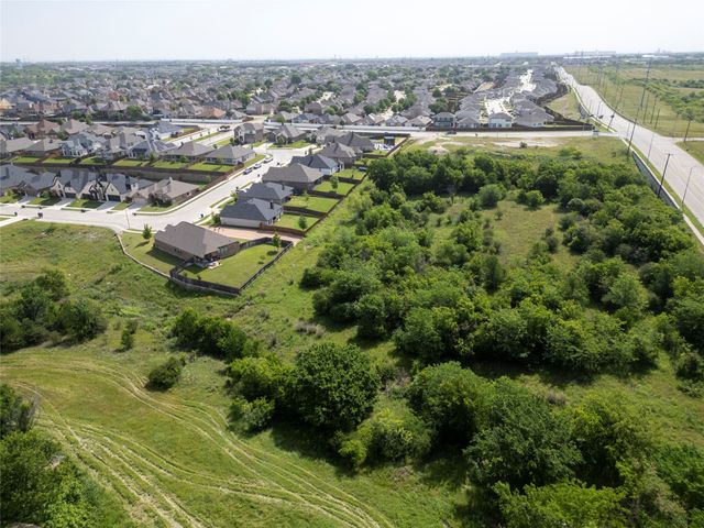 6801 Lake Country Drive, Fort Worth, TX 76179