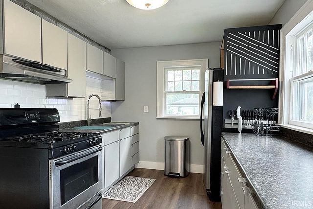 1337 McPherson Street, Elkhart, IN 46514