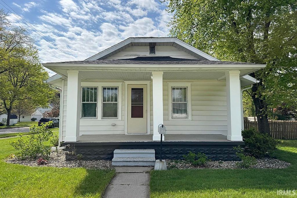 1337 McPherson Street, Elkhart, IN 46514