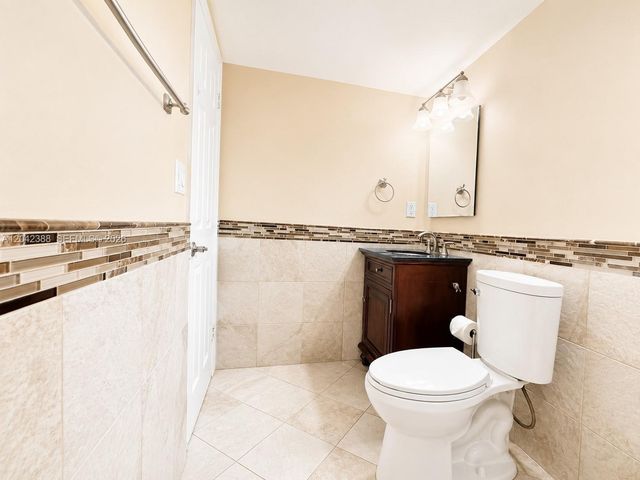 14421 N Kendall Dr 403m, Miami, FL 33186