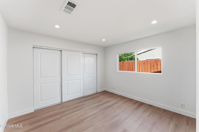 1554 Ahart Street, Simi Valley, CA 93065