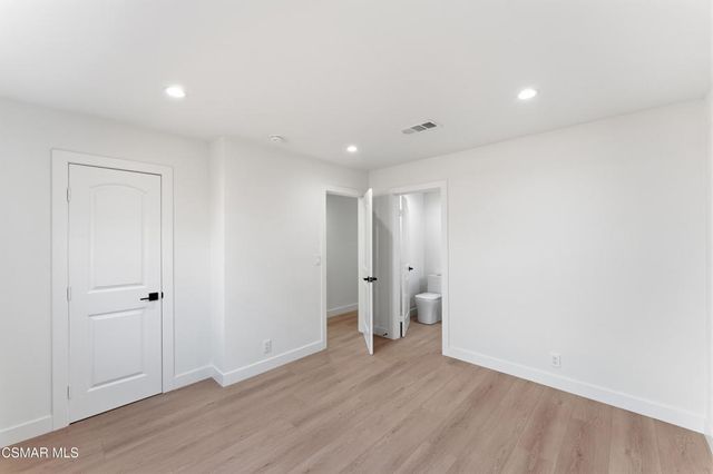 1554 Ahart Street, Simi Valley, CA 93065
