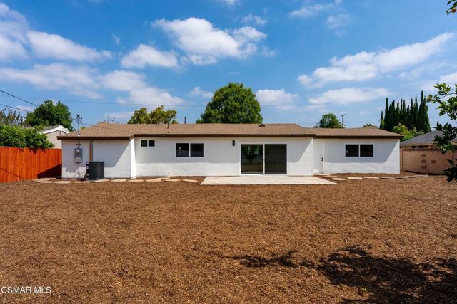 1554 Ahart Street, Simi Valley, CA 93065