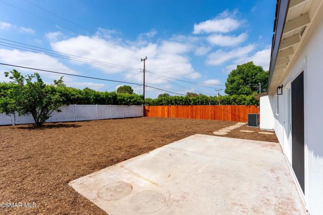 1554 Ahart Street, Simi Valley, CA 93065