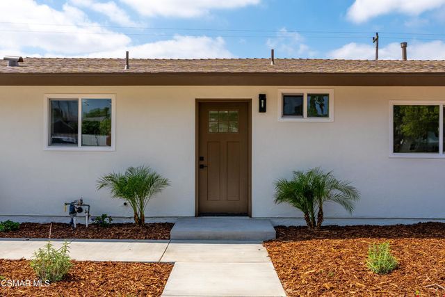 1554 Ahart Street, Simi Valley, CA 93065