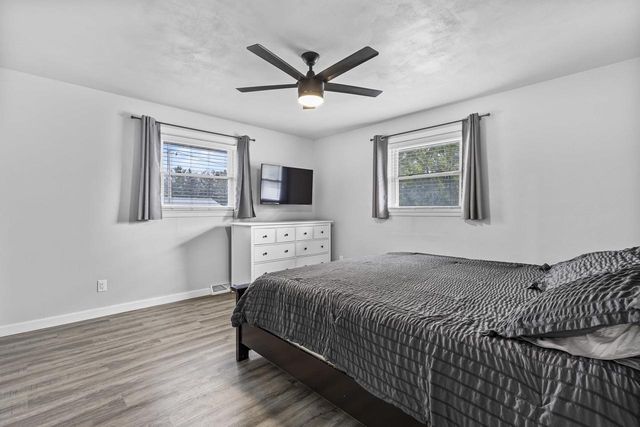 1611 E GLENDALE AVENUE, Appleton, WI 54911