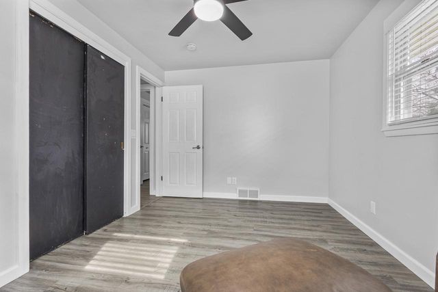 1611 E GLENDALE AVENUE, Appleton, WI 54911