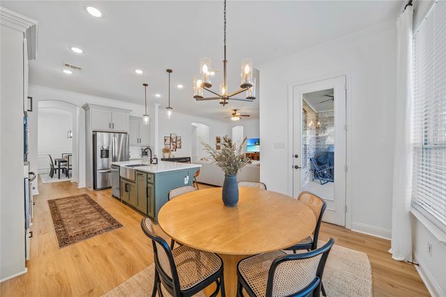 917 Fallbrook, Denton, TX 76210