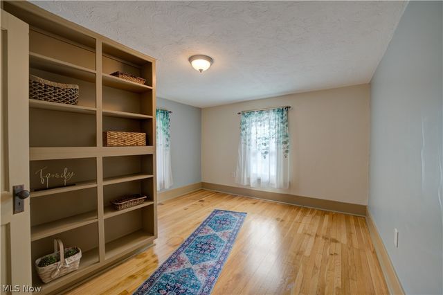 855 Osborn Avenue, Lorain, OH 44052