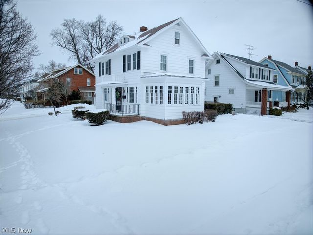 855 Osborn Avenue, Lorain, OH 44052