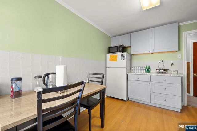 91 Headley Terrace, Irvington, NJ 07111