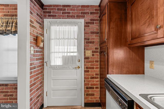 11319 MANSE RD, Hagerstown, MD 21740