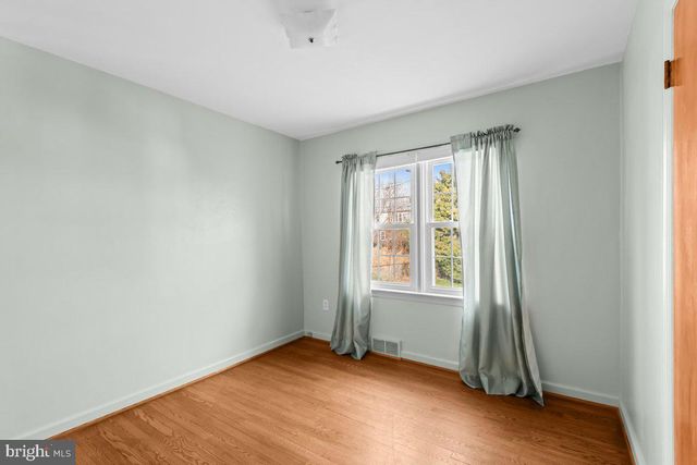 11319 MANSE RD, Hagerstown, MD 21740