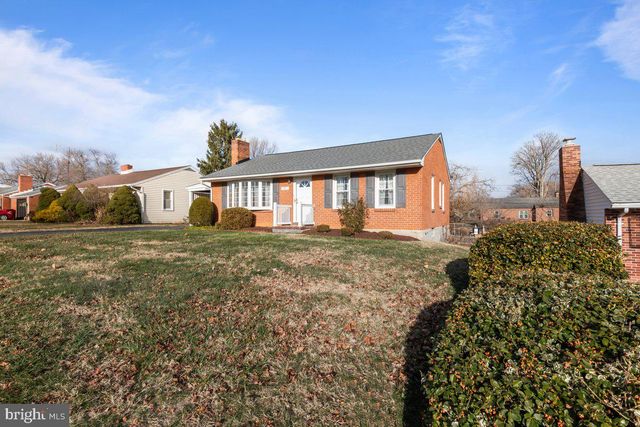 11319 MANSE RD, Hagerstown, MD 21740