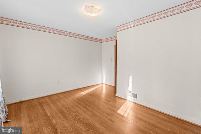 11319 MANSE RD, Hagerstown, MD 21740