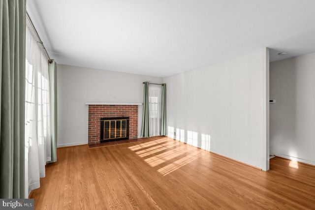 11319 MANSE RD, Hagerstown, MD 21740