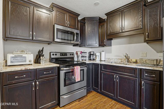 6400 Edgemere Boulevard 100, El Paso, TX 79925