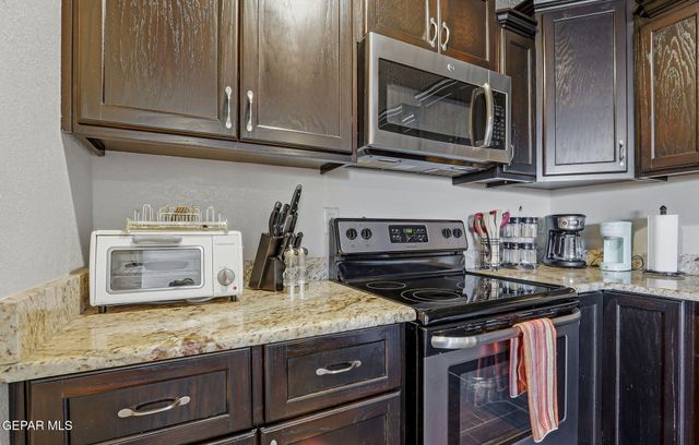 6400 Edgemere Boulevard 100, El Paso, TX 79925