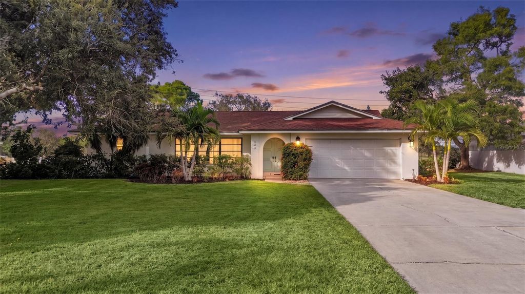 433 WHITFIELD AVENUE, SARASOTA, FL 34243 — exterior