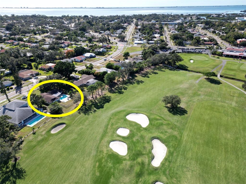 433 WHITFIELD AVENUE, SARASOTA, FL 34243 — photo 2