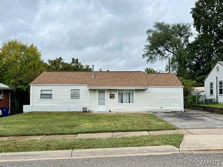 10315 Saint Jude Lane, St Ann, MO 63074