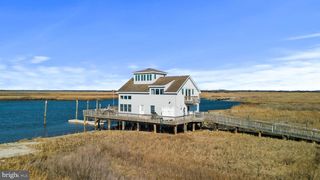 510 BAY POINT RD, Cedarville, NJ 08311